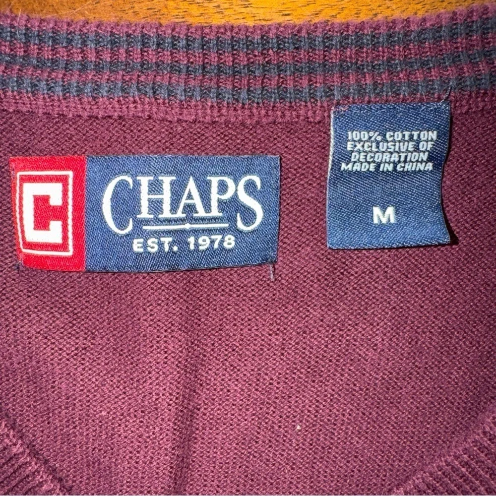 Chaps mens sleeveless knit sweater vest burgundy w/ embroidered logo size Medium